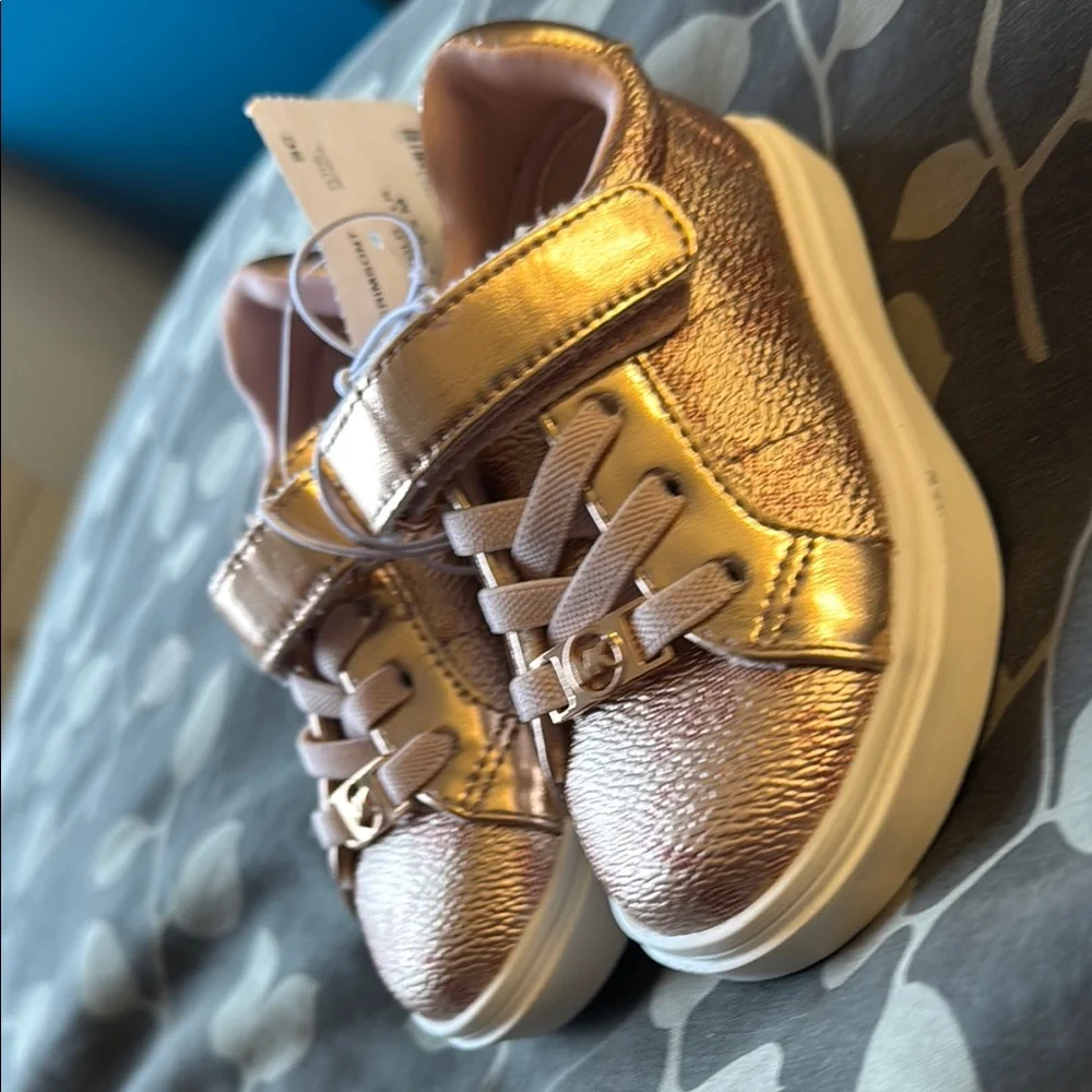 NWT Michael Kors Baby Rose Gold Metallic Sneakers -new with tags - Picture 5 of 7